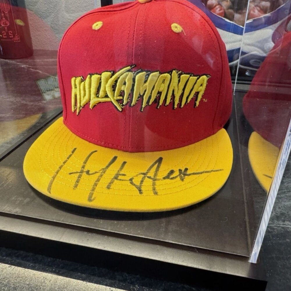 HULK HOGAN Signed/Autographed HULKAMANIA Baseball Cap in Case